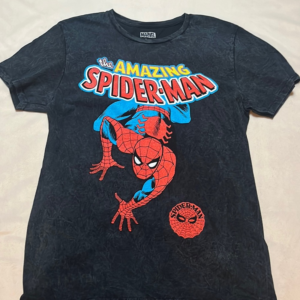 The Amazing Spiderman tee.